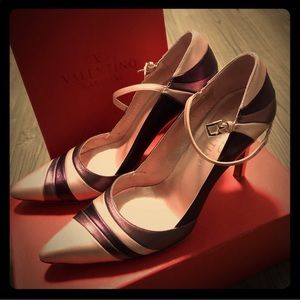 Valentino Heels Size 37.5 Authentic